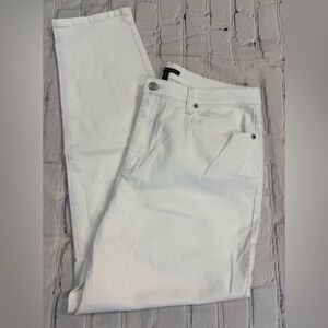 Eileen Fisher Women's White Jeans Size Large New with tags!